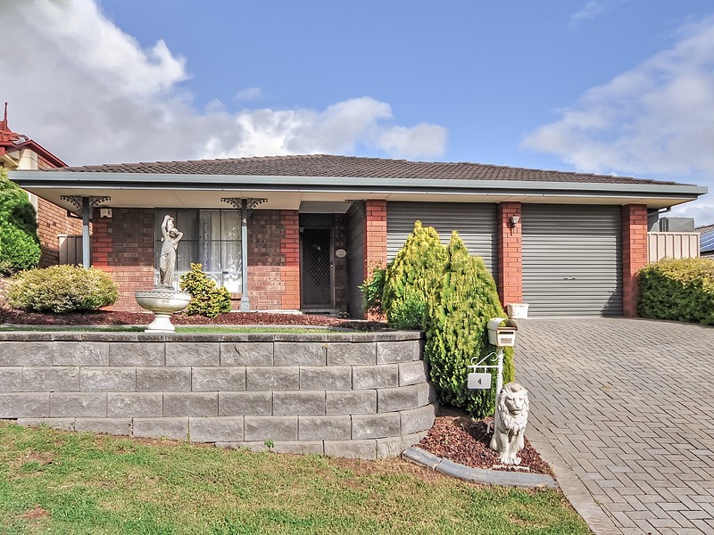 4 Rambutan Court, Greenwith SA 5125