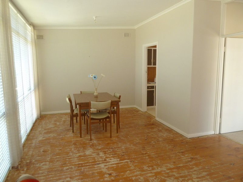 10 Fairway Street, Para Hills SA 5096