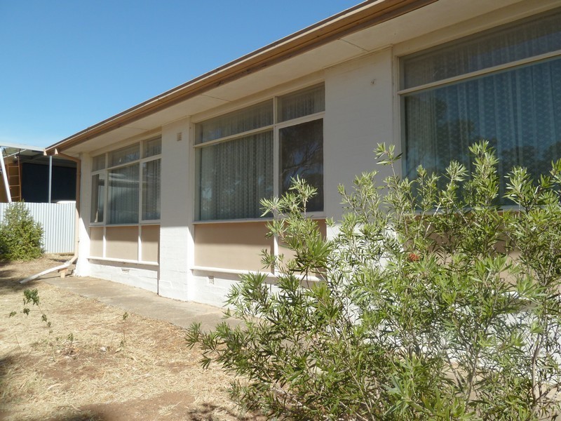 10 Fairway Street, Para Hills SA 5096