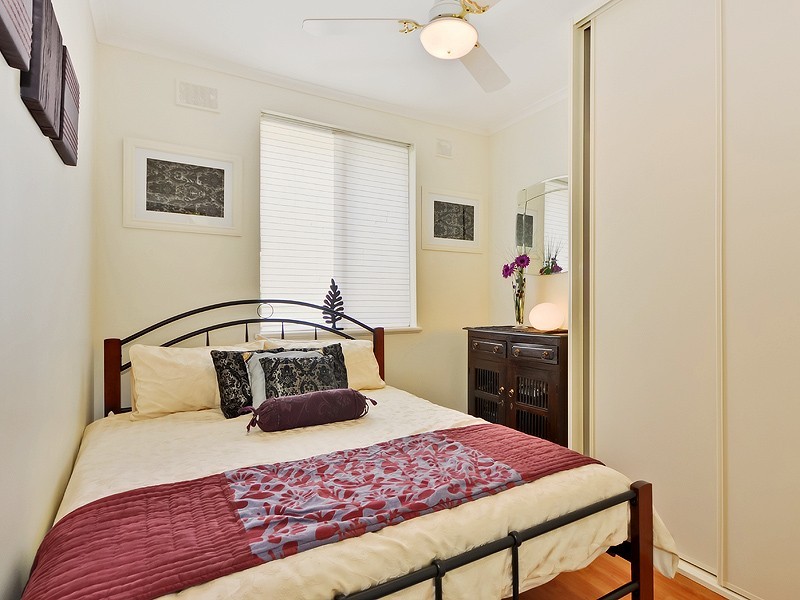 21 Nottingham Crescent, Valley View SA 5093