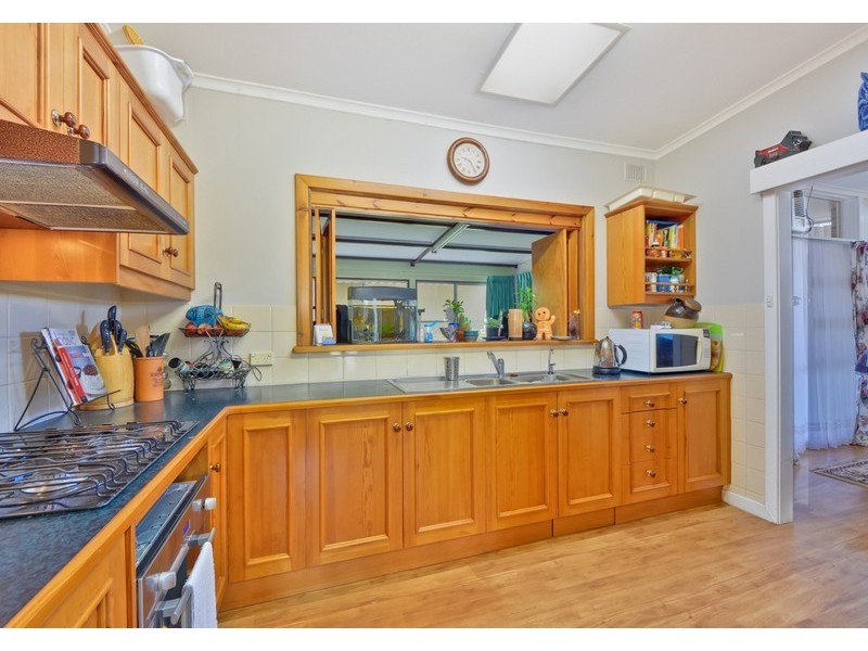 1 Ferrier Avenue, Fairview Park SA 5126