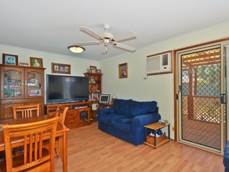 2 Winterbourne Road, Elizabeth Vale SA 5112