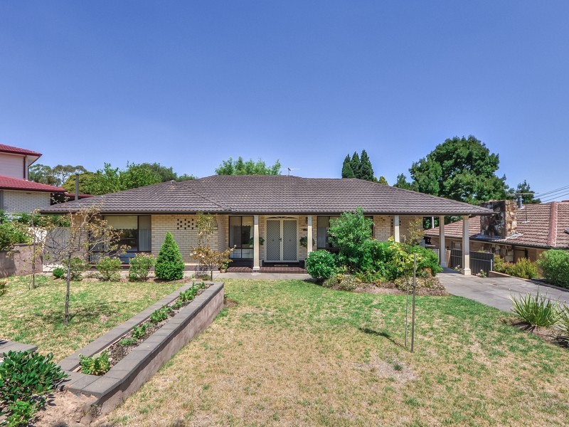 5 Snead Crescent, Fairview Park SA 5126