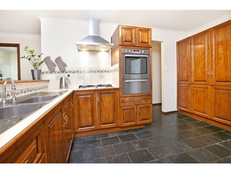 9 Parkhill Court, Wynn Vale SA 5127