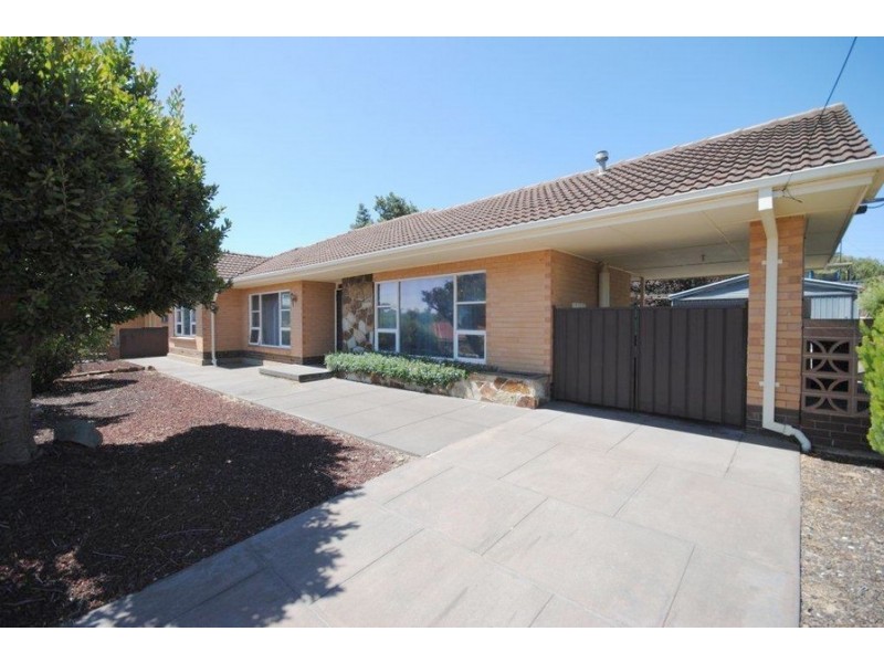 17 Cremin Street, Fairview Park SA 5126