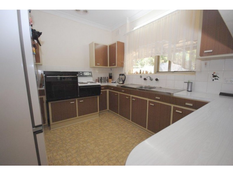 17 Cremin Street, Fairview Park SA 5126