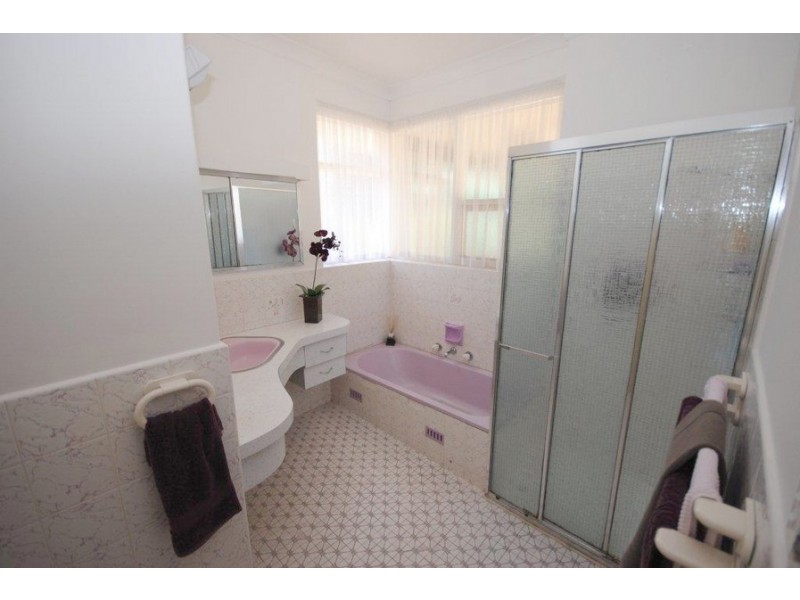 17 Cremin Street, Fairview Park SA 5126