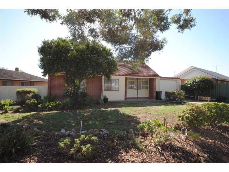 28 Joel Crescent, Elizabeth Vale SA 5112