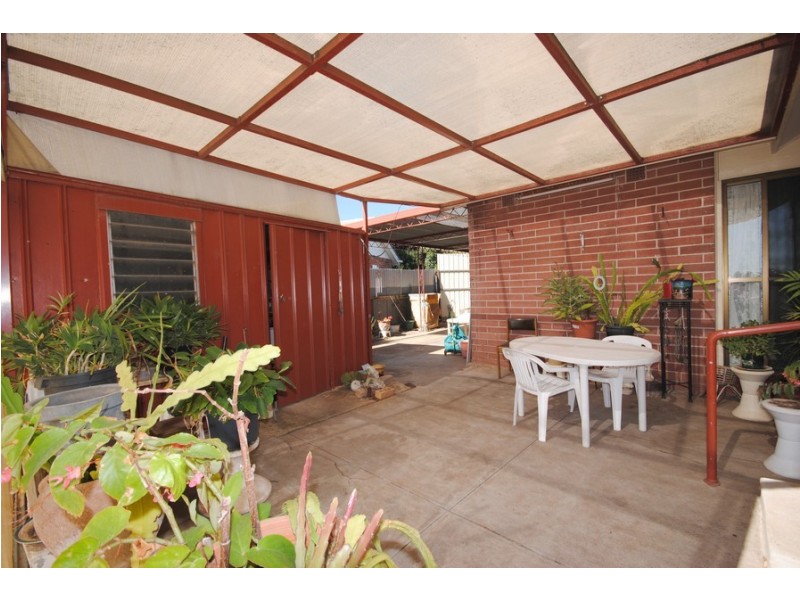 28 Joel Crescent, Elizabeth Vale SA 5112