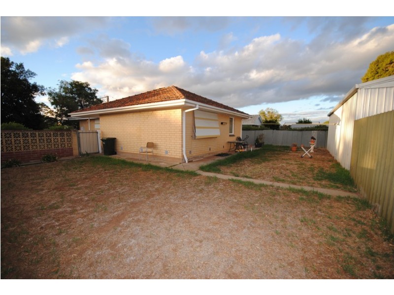 13 Mary Avenue, Gilles Plains SA 5086