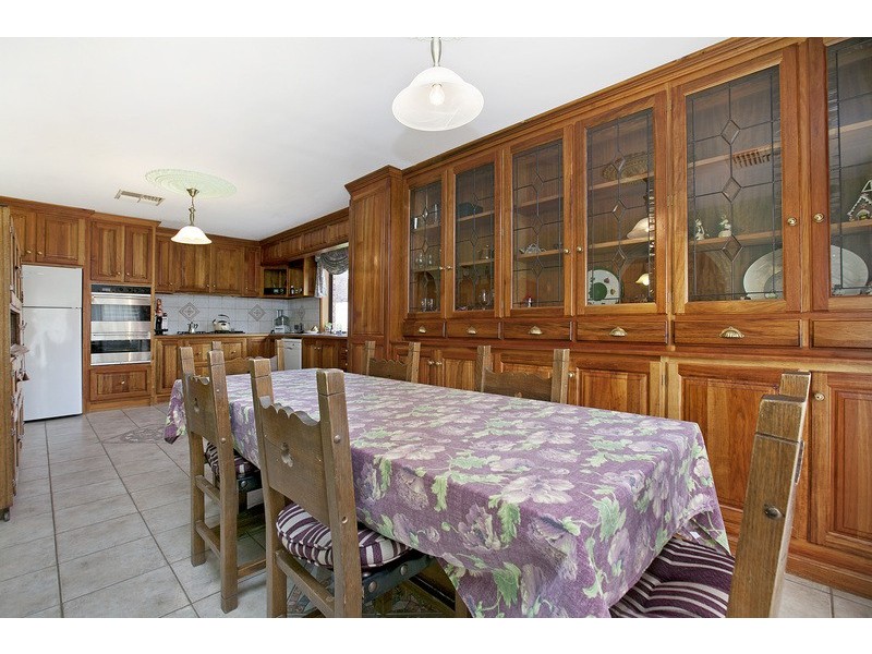 1 De Castella Avenue, Wynn Vale SA 5127
