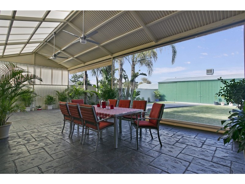 17 Whysall Road, Greenacres SA 5086