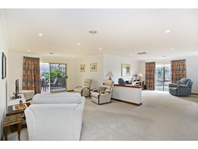 12 Huppatz Court, Wynn Vale SA 5127