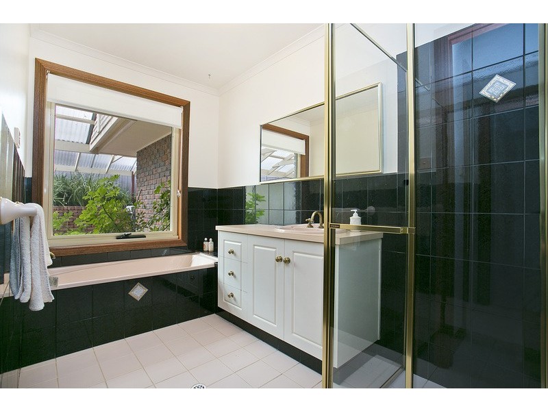 12 Huppatz Court, Wynn Vale SA 5127