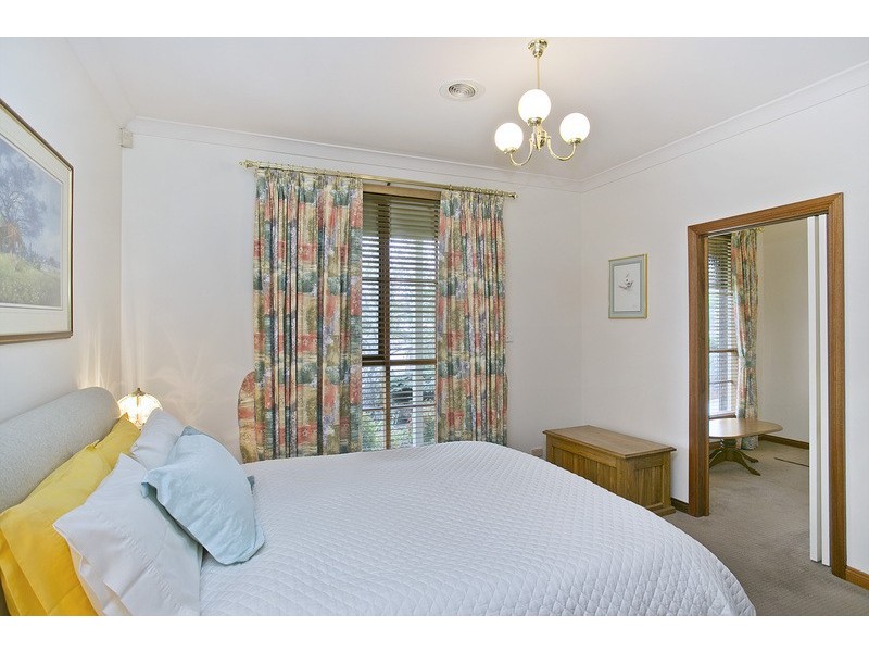 12 Huppatz Court, Wynn Vale SA 5127