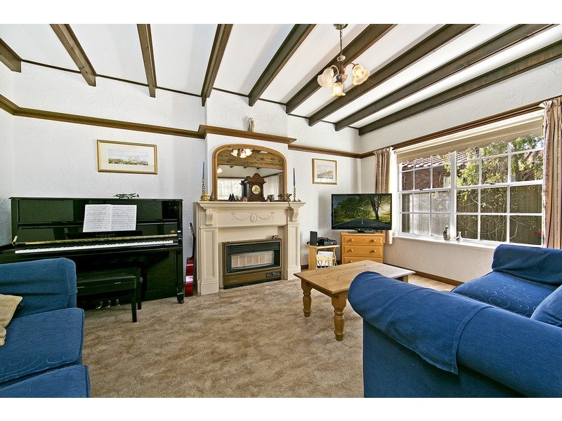 2 Whiting Road, St Agnes SA 5097