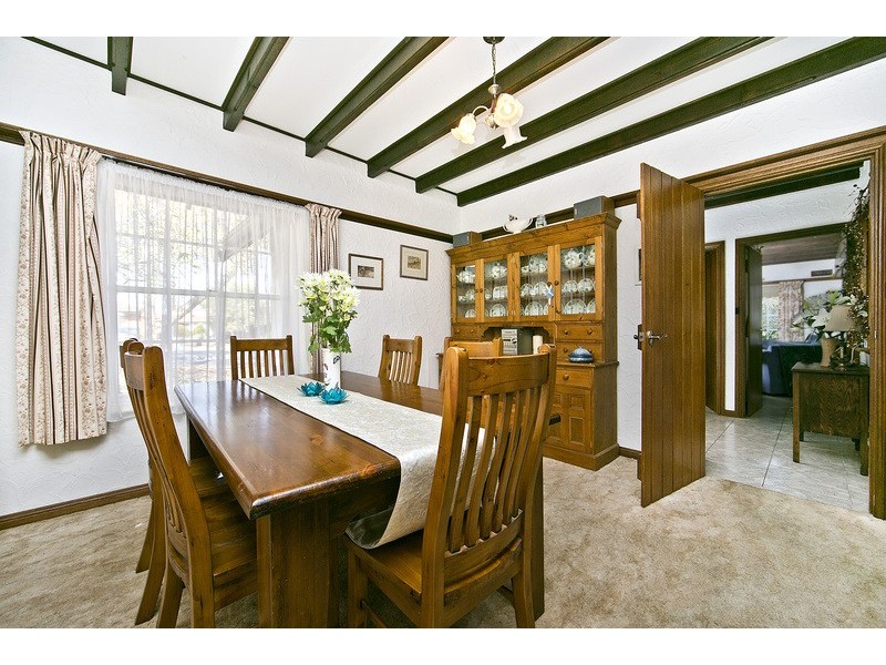 2 Whiting Road, St Agnes SA 5097