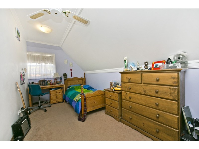 2 Whiting Road, St Agnes SA 5097