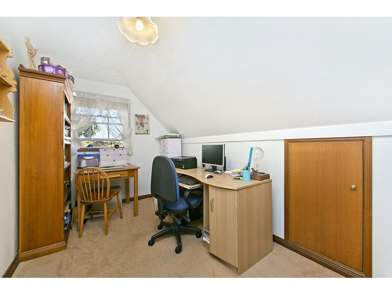 2 Whiting Road, St Agnes SA 5097