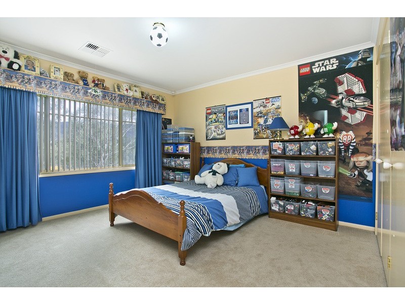 28 Linear Park Drive, Highbury SA 5089