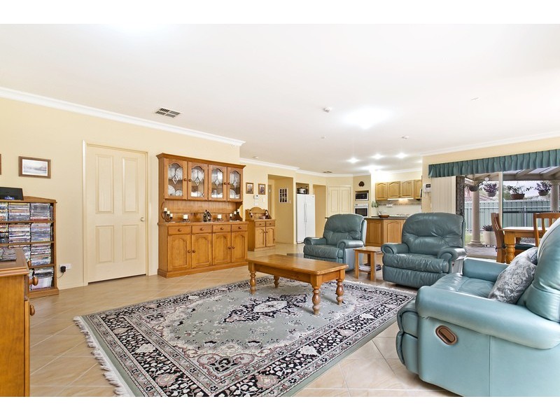 28 Linear Park Drive, Highbury SA 5089