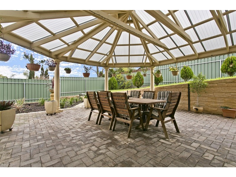 28 Linear Park Drive, Highbury SA 5089