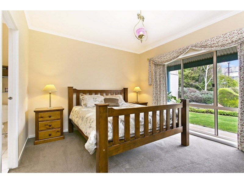 11 Lipson Reach Road, Gulfview Heights SA 5096