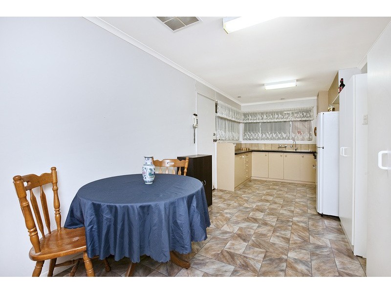 11 Wongabeena Drive, Surrey Downs SA 5126