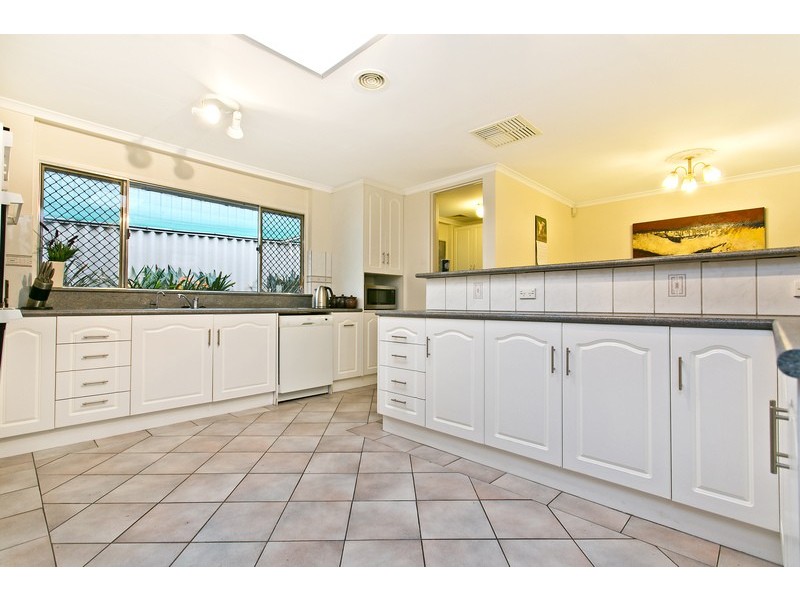 83 Casuarina Avenue, Surrey Downs SA 5126