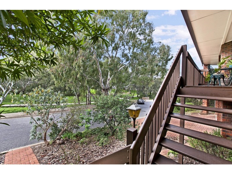 1 Ian Court, Modbury SA 5092