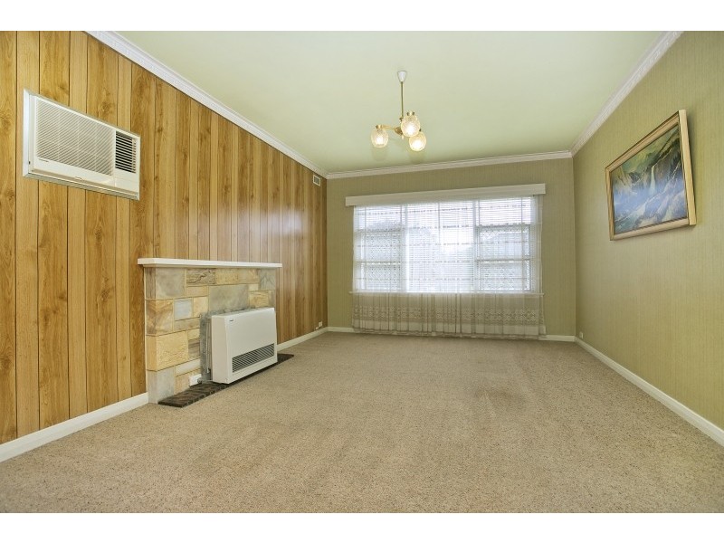 11 Worthley Road, Findon SA 5023