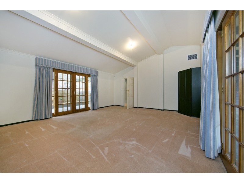 15 Houghton Hollow Road, Houghton SA 5131