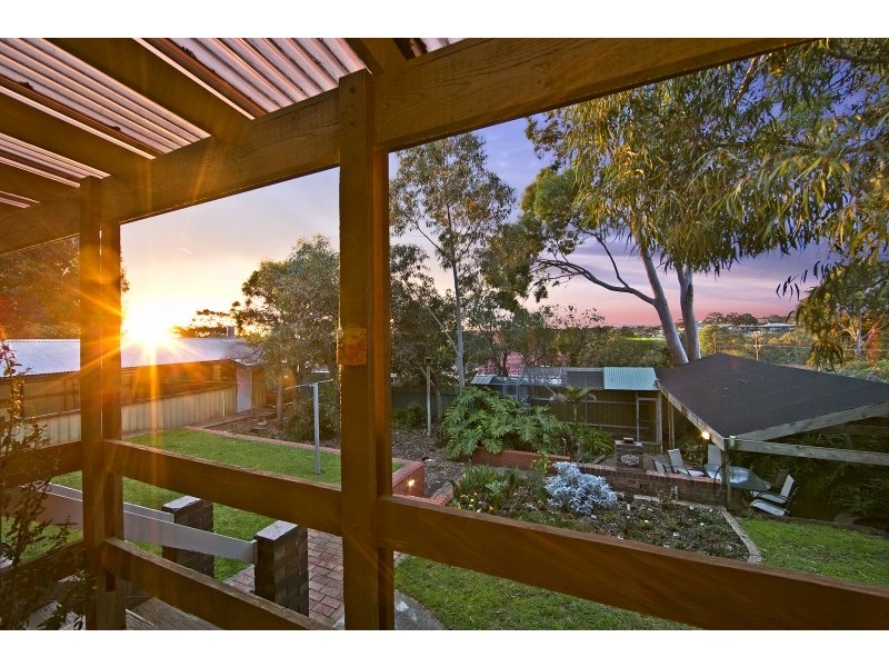 32 Far View Crescent, Ridgehaven SA 5097