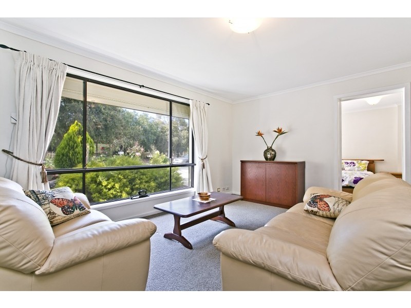 4 Cockatoo Street, Modbury Heights SA 5092