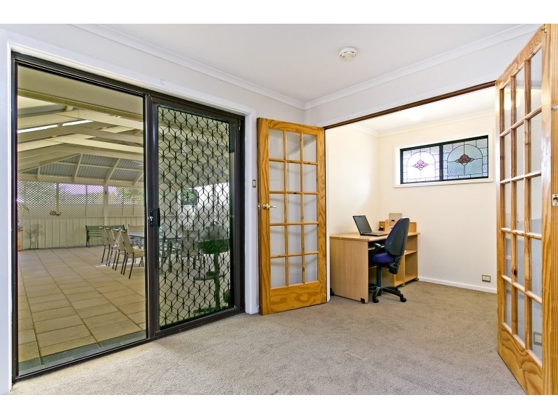 4 Cockatoo Street, Modbury Heights SA 5092