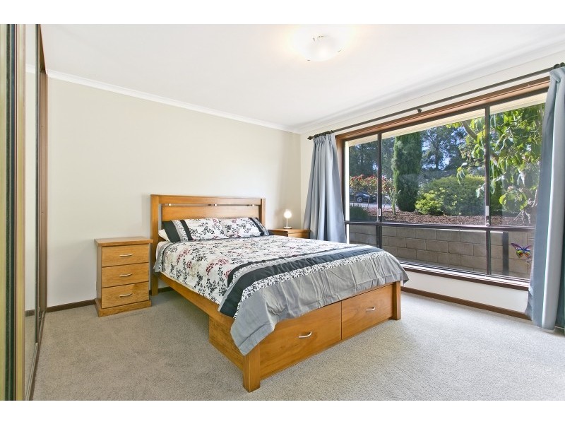 4 Cockatoo Street, Modbury Heights SA 5092