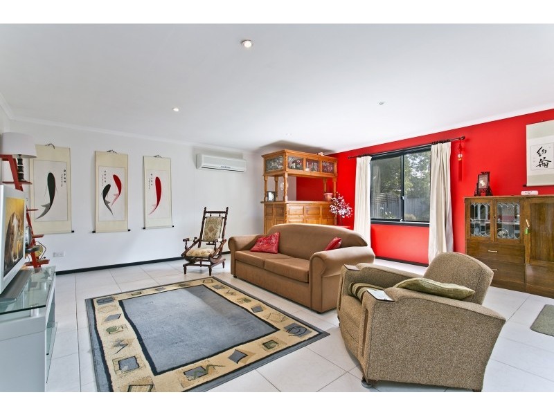 4 Cockatoo Street, Modbury Heights SA 5092