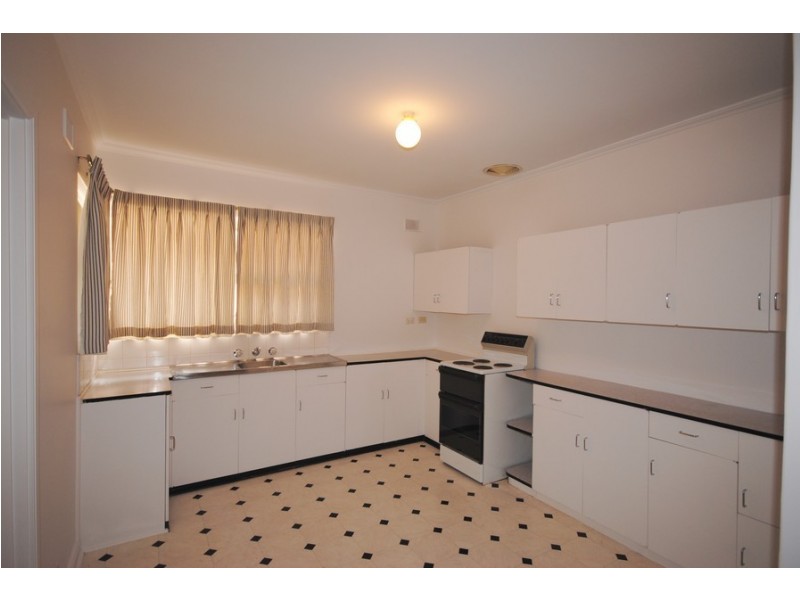 23 Butler Crescent, Banksia Park SA 5091