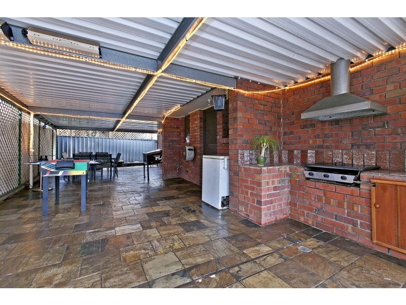 30 Kestral Way, Modbury Heights SA 5092