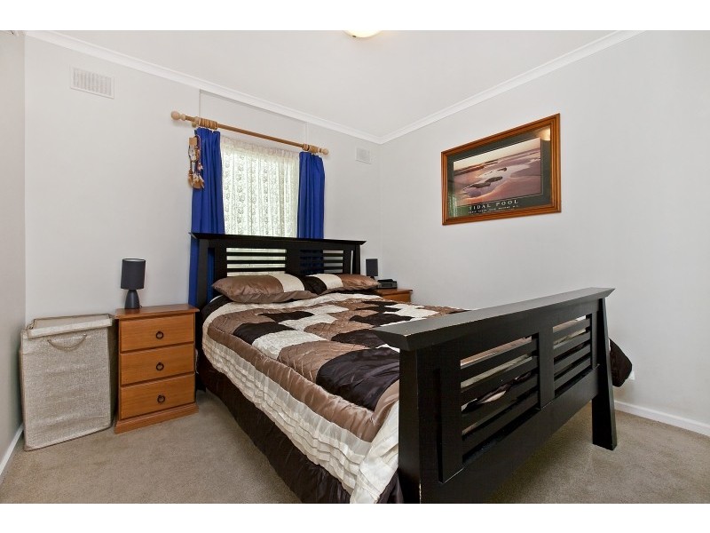 42 Wynn Vale Drive, Gulfview Heights SA 5096