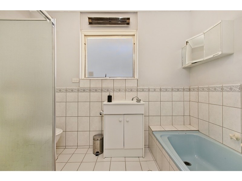 42 Wynn Vale Drive, Gulfview Heights SA 5096