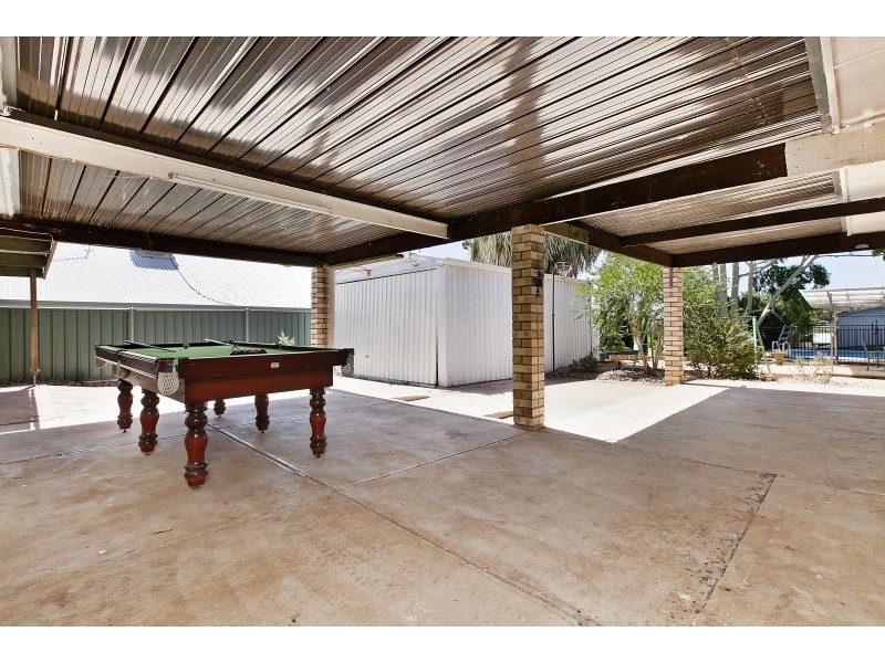 42 Wynn Vale Drive, Gulfview Heights SA 5096