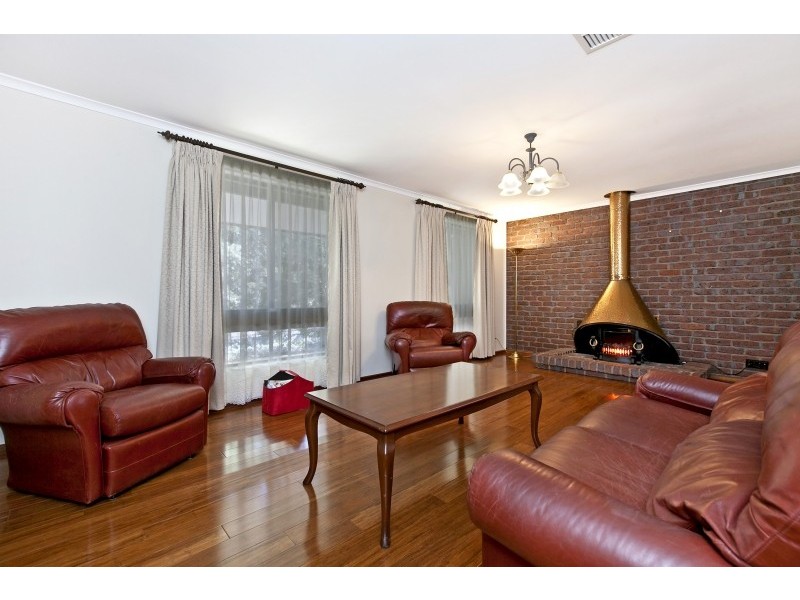 1 Peridot Close, Highbury SA 5089