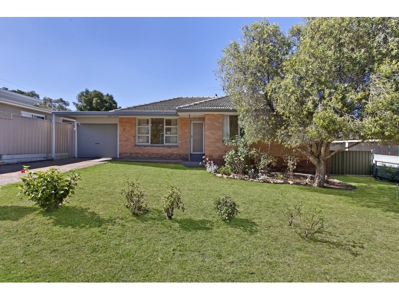 29 Carnarvon Avenue, Redwood Park SA 5097