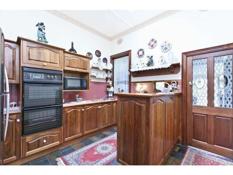 4 Farr Street, Woodville North SA 5012