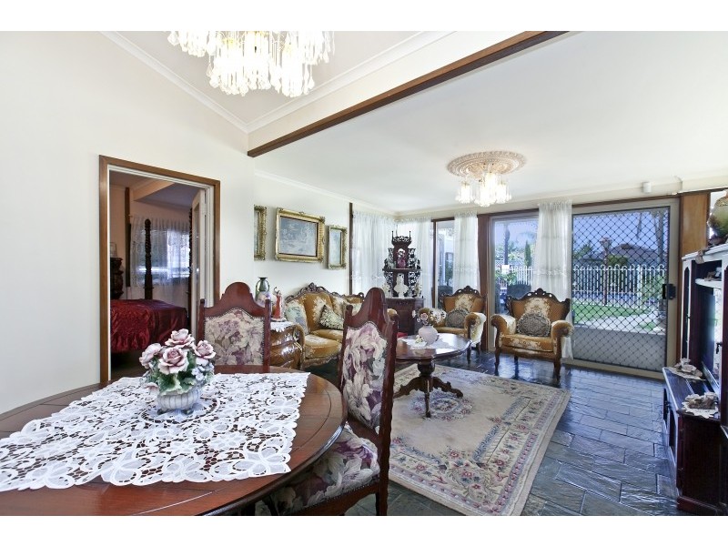 4 Farr Street, Woodville North SA 5012