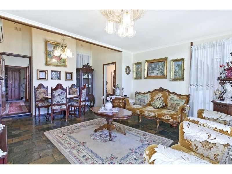 4 Farr Street, Woodville North SA 5012