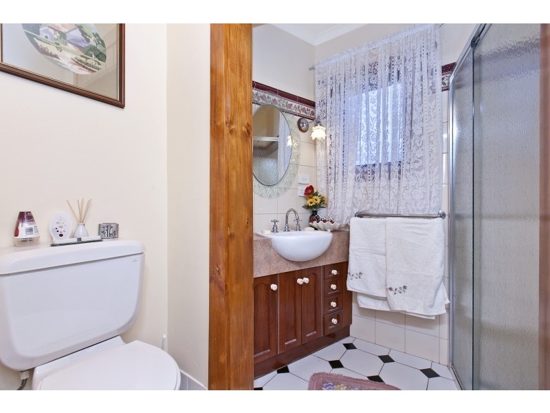 4 Farr Street, Woodville North SA 5012