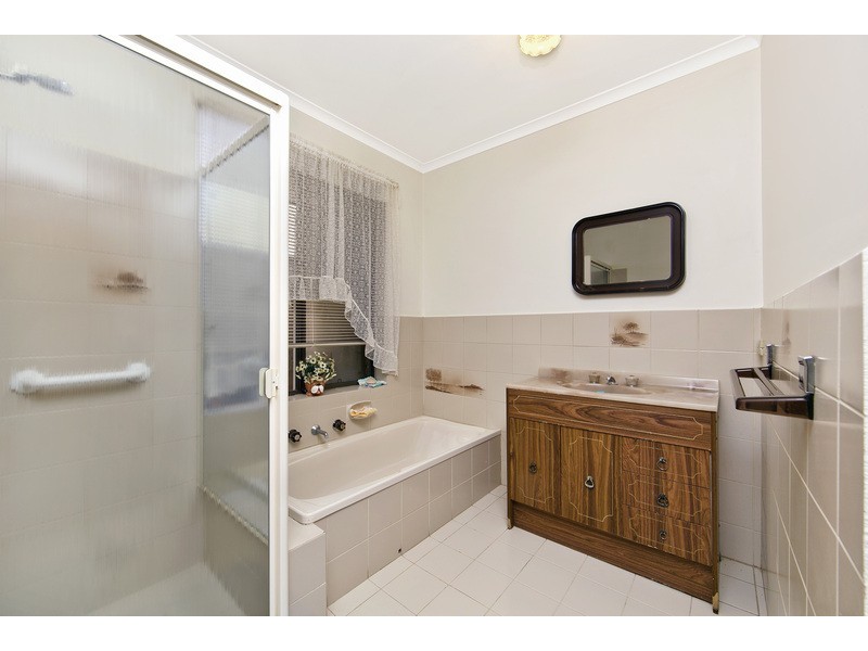 6 Steinwedel Court, St Agnes SA 5097