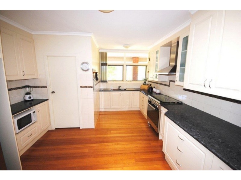 86 Whiting Road, St Agnes SA 5097